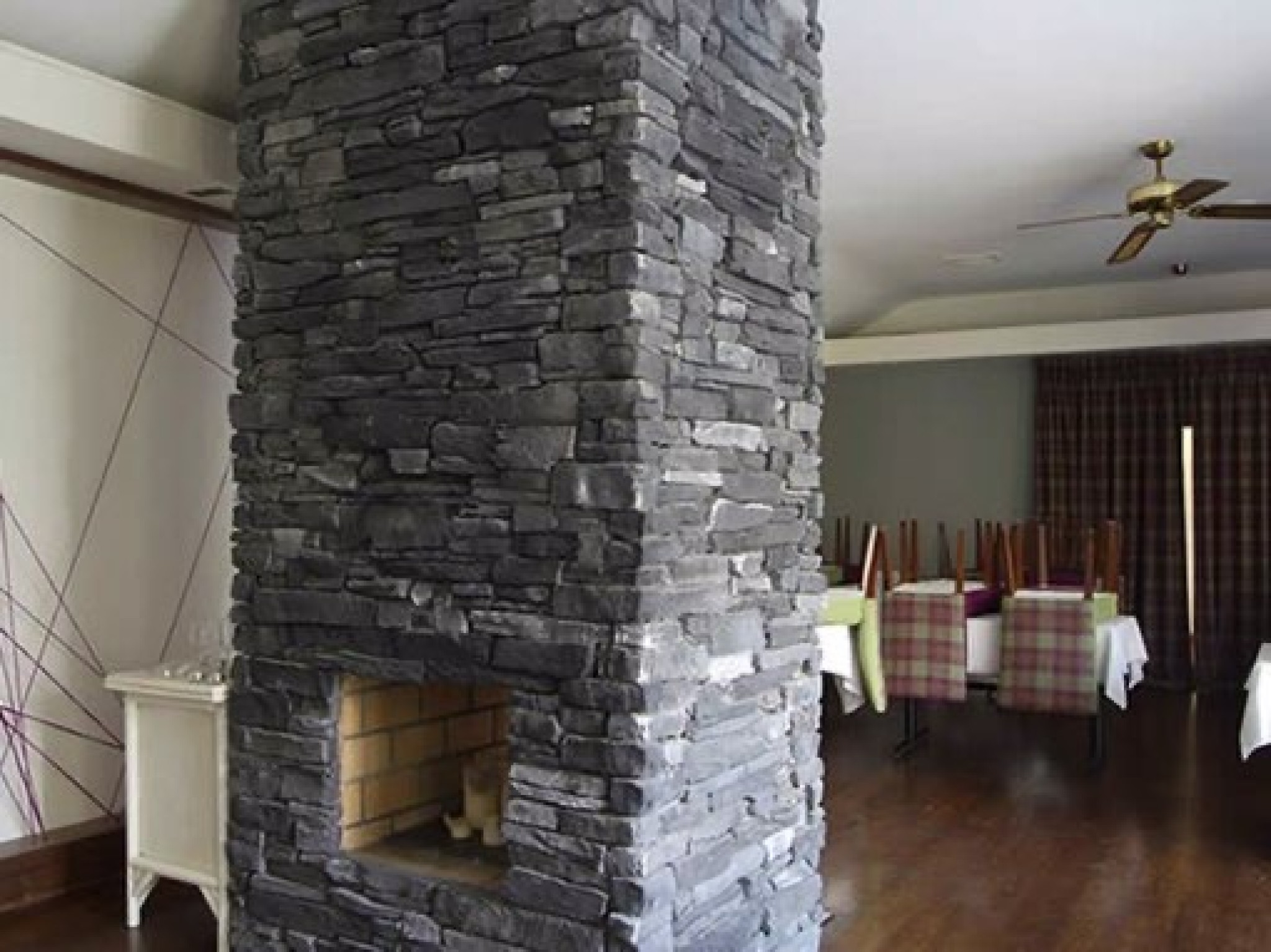 Ledgestone Limestone Panels 10 | Fernhill Stone