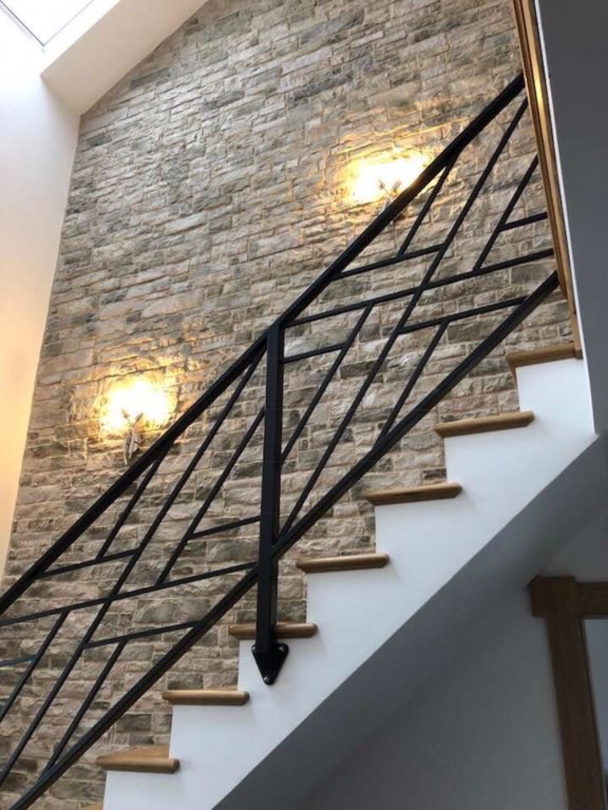 Stone Cladding for Internal & External Use | UK & Ireland
